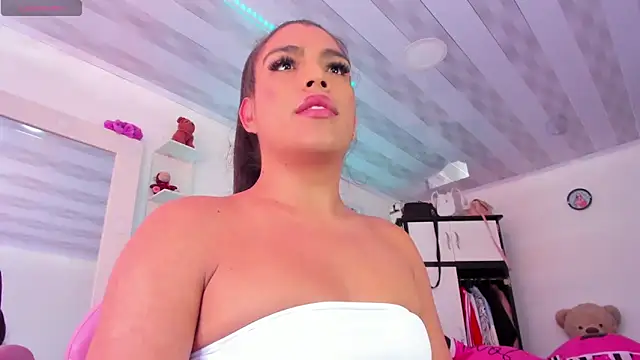 briitany hot online show from 12-29-24, 08:26