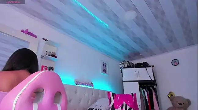 briitany hot online show from 03-06-25, 01:46