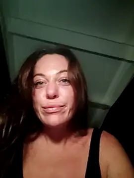 Snapshot of LilliThelo chatting on 03-01-25, 10:02 LilliThelo online show from 03-01-25, 10:02