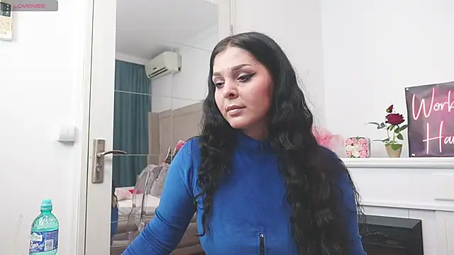 LexyRene online show from 02-05-26, 06:18