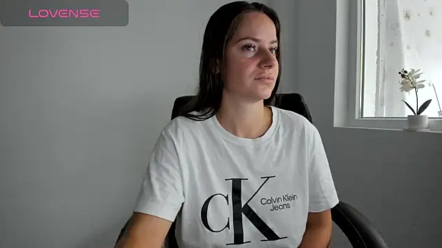 Snapshot of DiamondKay chatting on 09-29-25, 06:29 DiamondKay online show from 09-29-25, 06:29