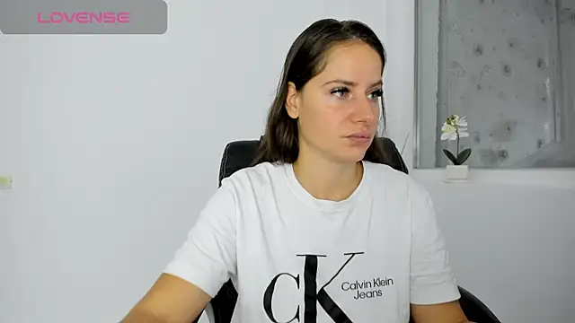 Snapshot of DiamondKay chatting on 10-08-25, 06:55 DiamondKay online show from 10-08-25, 06:55