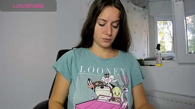 Snapshot of DiamondKay chatting on 10-22-25, 06:46 DiamondKay online show from 10-22-25, 06:46