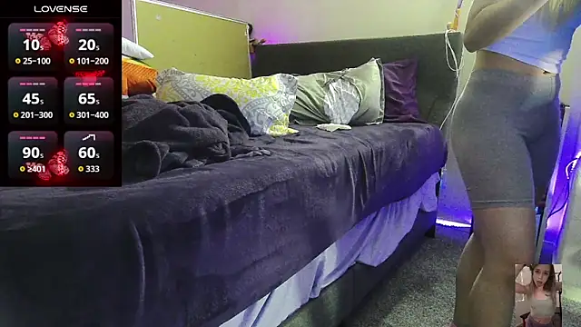 Blondiewithanass online show from 04-20-26, 11:06