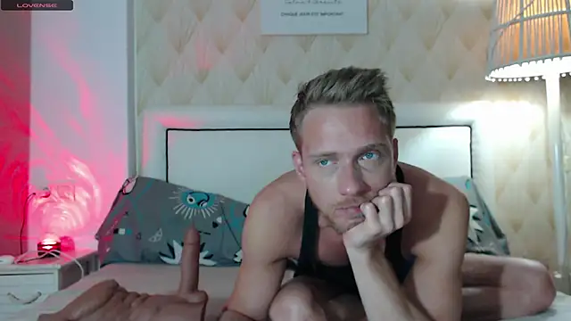 JessicaSteve online show from 11-13-25, 03:55