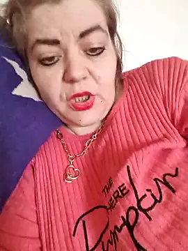 cindybbwsquirt online show from 03-12-25, 12:04