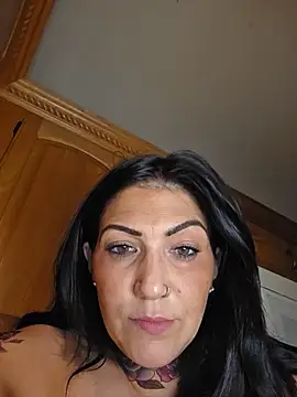 LittleMissEeve online show from 06-12-26, 03:49