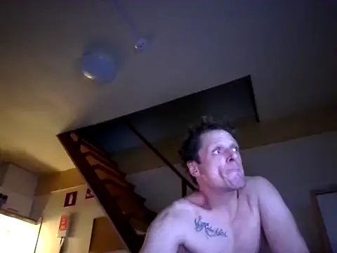 Snapshot of Svenslut chatting on 02-09-25, 02:49 Svenslut online show from 02-09-25, 02:49