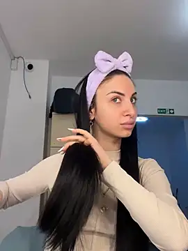 Snapshot of MeganHopeX chatting on 01-08-25, 07:45 MeganHopeX online show from 01-08-25, 07:45