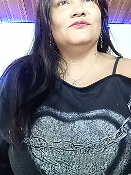 Snapshot of salomexlove_20 chatting on 06-25-26, 01:37 salomexlove 20 online show from 06-25-26, 01:37