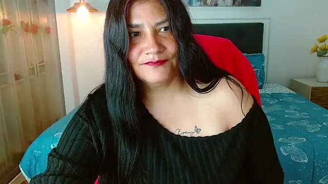 Snapshot of salomexlove_20 chatting on 07-17-26, 01:29 salomexlove 20 online show from 07-17-26, 01:29