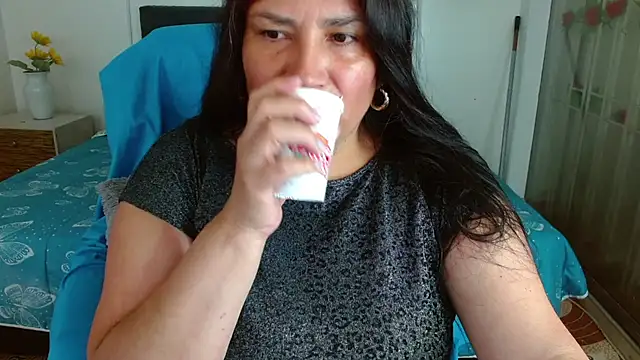 Snapshot of salomexlove_20 chatting on 07-31-26, 01:10 salomexlove 20 online show from 07-31-26, 01:10