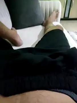 Snapshot of sikicikral chatting on 11-02-25, 06:43 sikicikral online show from 11-02-25, 06:43