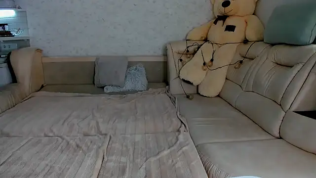 Snapshot of Your_Masha chatting on 03-13-25, 10:15 Your Masha online show from 03-13-25, 10:15