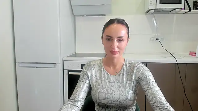 Snapshot of Your_Masha chatting on 02-04-26, 12:00 Your Masha online show from 02-04-26, 12:00