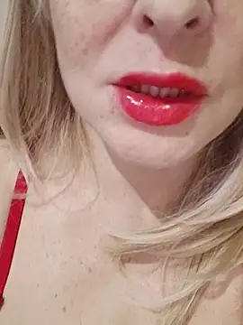 Snapshot of Vivian115 chatting on 11-03-25, 04:52 Vivian115 online show from 11-03-25, 04:52