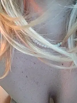 Snapshot of Vivian115 chatting on 12-23-25, 12:52 Vivian115 online show from 12-23-25, 12:52