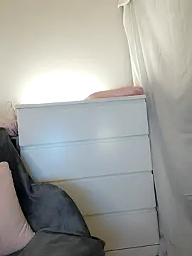 Snapshot of Fuck-Gina chatting on 07-18-26, 10:35 Fuck-Gina online show from 07-18-26, 10:35