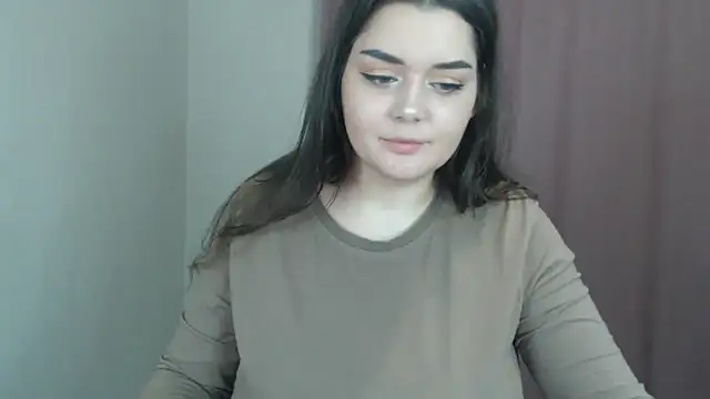 Snapshot of ohhhMie chatting on 12-10-24, 02:28 ohhhMie online show from 12-10-24, 02:28