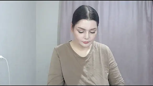 ohhhMie online show from 11-30-25, 03:49