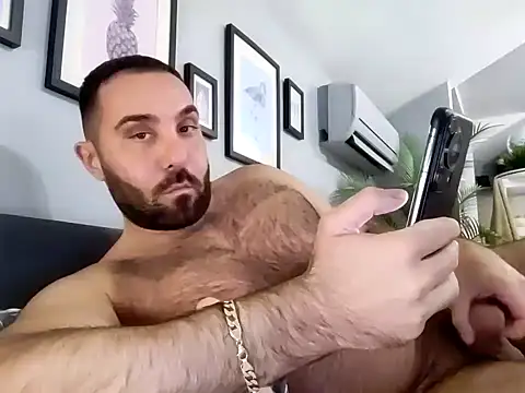 Snapshot of Kallobs chatting on 11-25-25, 07:36 Kallobs online show from 11-25-25, 07:36