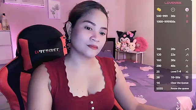 Snapshot of yenyen_ chatting on 05-26-26, 01:40 yenyen online show from 05-26-26, 01:40