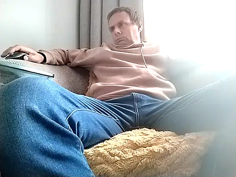 grzes19763 online show from 09-12-25, 09:09