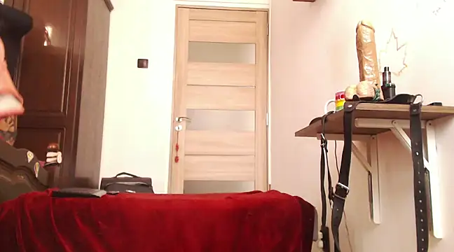 Snapshot of Goddess_Inanna chatting on 01-23-25, 07:00 Goddess Inanna online show from 01-23-25, 07:00