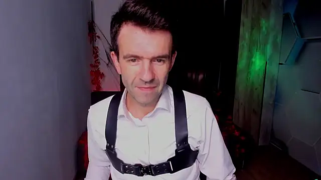 SteveTiger online show from 11-02-25, 03:31