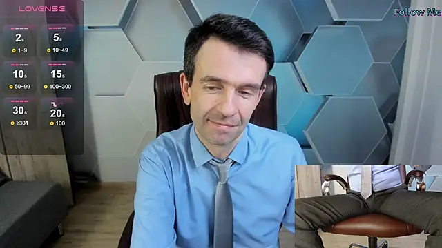 SteveTiger online show from 12-22-25, 01:08