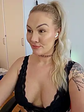 NastyMilf  online show from 02-28-25, 12:09