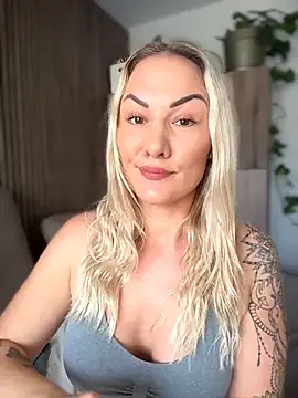 Snapshot of NastyMilf_ chatting on 02-27-26, 09:42 NastyMilf online show from 02-27-26, 09:42