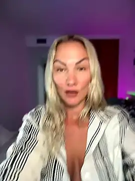 NastyMilf  online show from 07-09-26, 06:34
