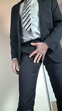 Snapshot of Justforoneday chatting on 01-15-26, 11:48 Justforoneday online show from 01-15-26, 11:48