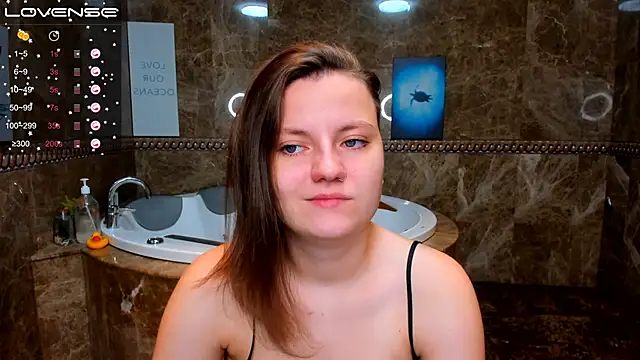 MelindaTin online show from 09-28-25, 01:11