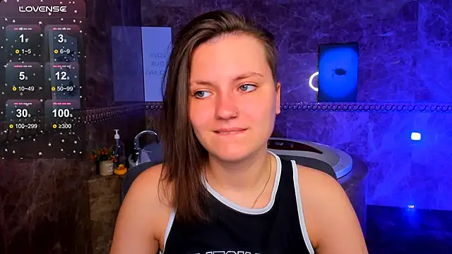 MelindaTin online show from 06-11-26, 01:16