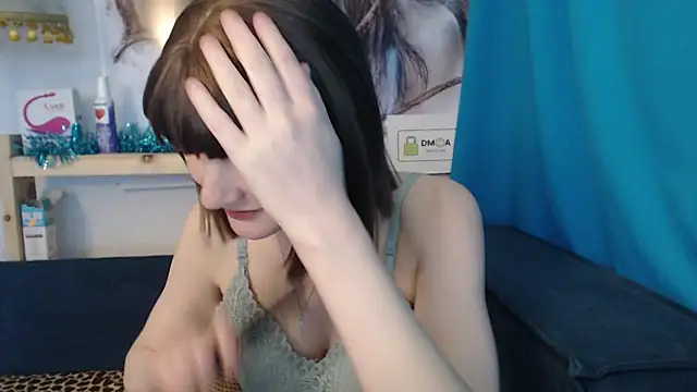 Snapshot of cornflower_mm chatting on 02-15-25, 01:53 cornflower mm online show from 02-15-25, 01:53