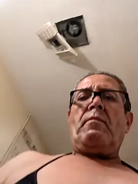 Snapshot of bobby69cock chatting on 06-29-26, 10:10 bobby69cock online show from 06-29-26, 10:10