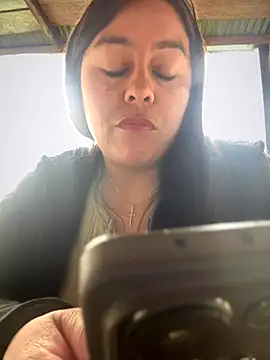 Ixchel Anaid online show from 11-02-25, 12:40