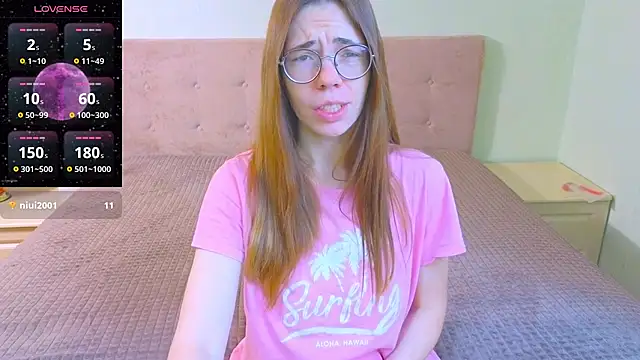 Snapshot of FairyTaylor chatting on 12-05-24, 04:42 FairyTaylor online show from 12-05-24, 04:42