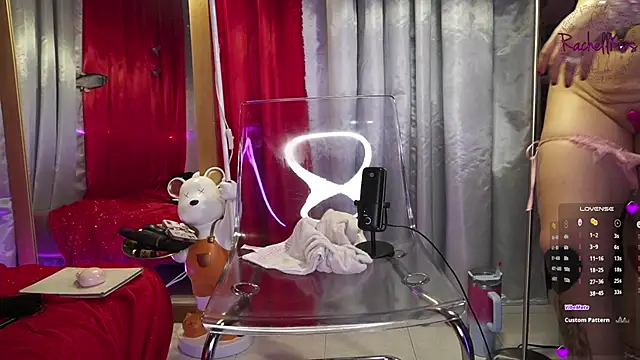 Snapshot of Rachellkors chatting on 03-21-25, 06:18 Rachellkors online show from 03-21-25, 06:18