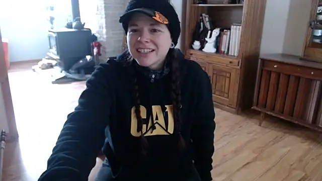 Snapshot of MarcyJones chatting on 01-31-25, 06:57 MarcyJones online show from 01-31-25, 06:57