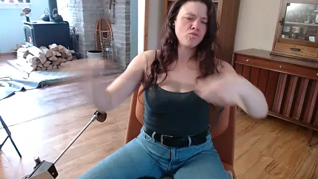 Snapshot of MarcyJones chatting on 03-05-25, 11:16 MarcyJones online show from 03-05-25, 11:16