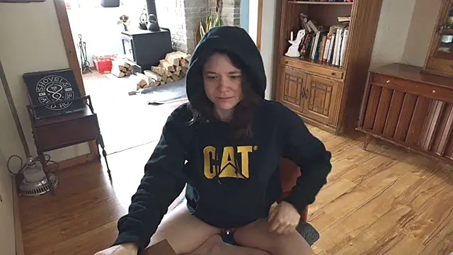 Snapshot of MarcyJones chatting on 02-23-26, 04:04 MarcyJones online show from 02-23-26, 04:04