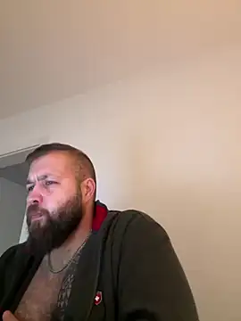 Snapshot of Fred-Berlin chatting on 02-28-25, 09:25 Fred-Berlin online show from 02-28-25, 09:25