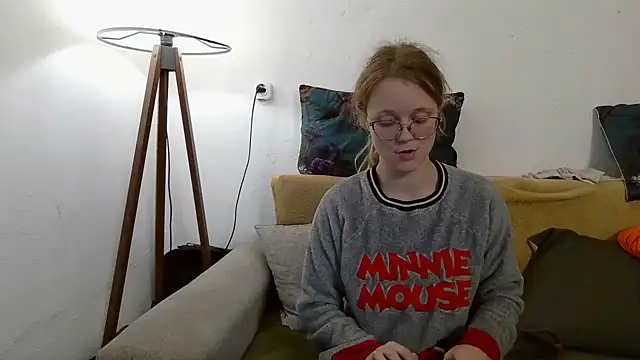 little-leni online show from 01-07-26, 08:00