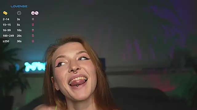 Snapshot of Erotic_Saga chatting on 03-21-25, 07:24 Erotic Saga online show from 03-21-25, 07:24