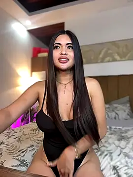 Snapshot of Bombshell_Ashy chatting on 01-07-26, 04:59 Bombshell Ashy online show from 01-07-26, 04:59