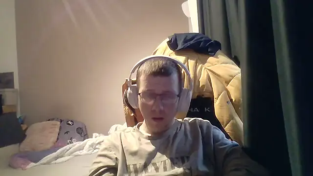 David250692 online show from 02-13-26, 08:10