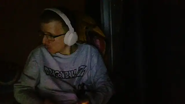 David250692 online show from 04-05-26, 01:41